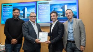 Datos Argentinos con estándar mundial: ¿Por qué la Certificación CEEDA cambia las reglas del juego para el cloud en la región?